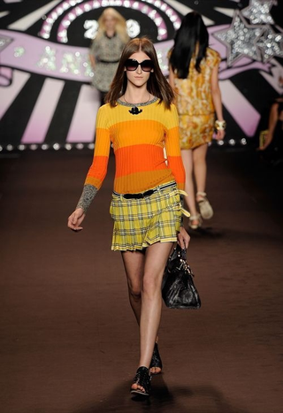 Illustration for article titled Anna Sui: For The Swinging '60s Preppy Schoolgirl Mod In You